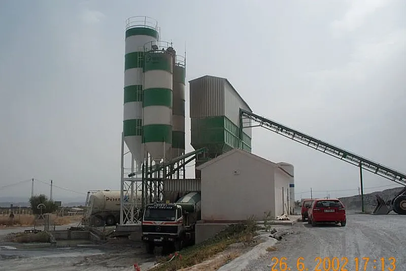 Áridos y Hormigones Pérez Jiménez, S.L. (Planta de Hormigón Huercal Overa) en Huércal-Overa