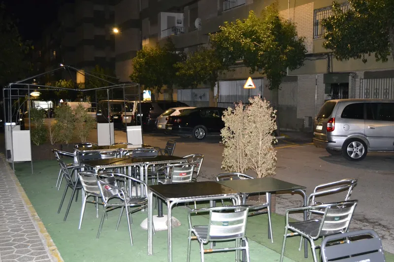 Bar Café El Buen Sazón en Huércal-Overa