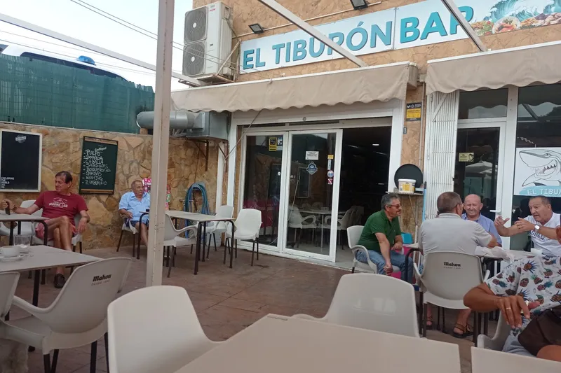 Bar El Tiburón en Cuevas del Almanzora