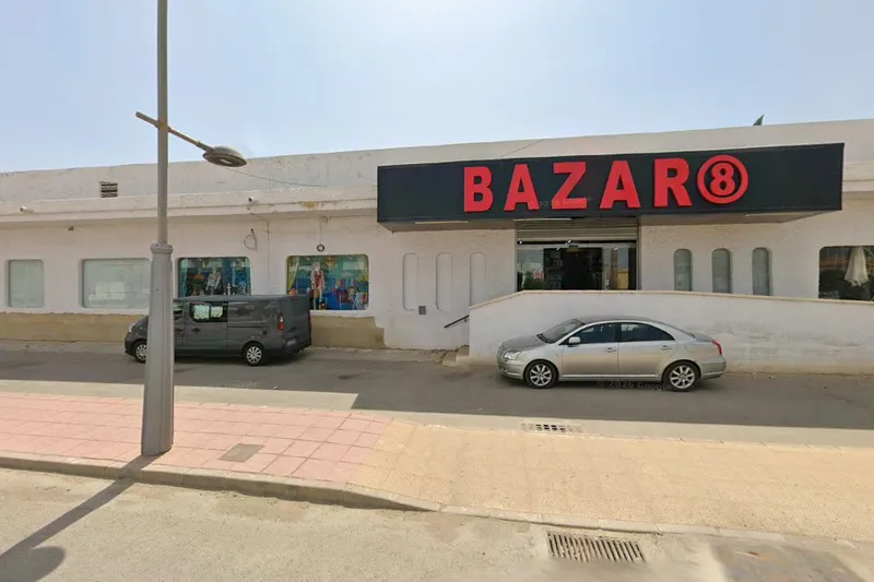 Bazar 8 en Cuevas del Almanzora