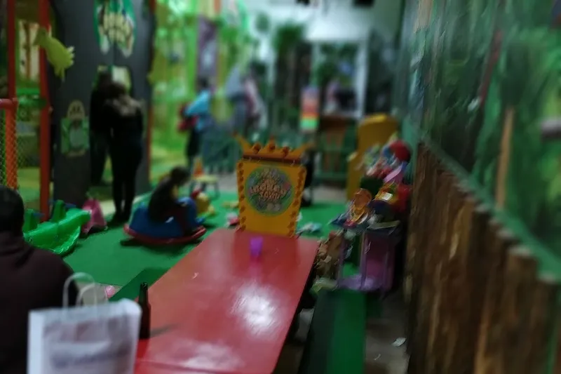 BONGO TOWN en Huércal-Overa