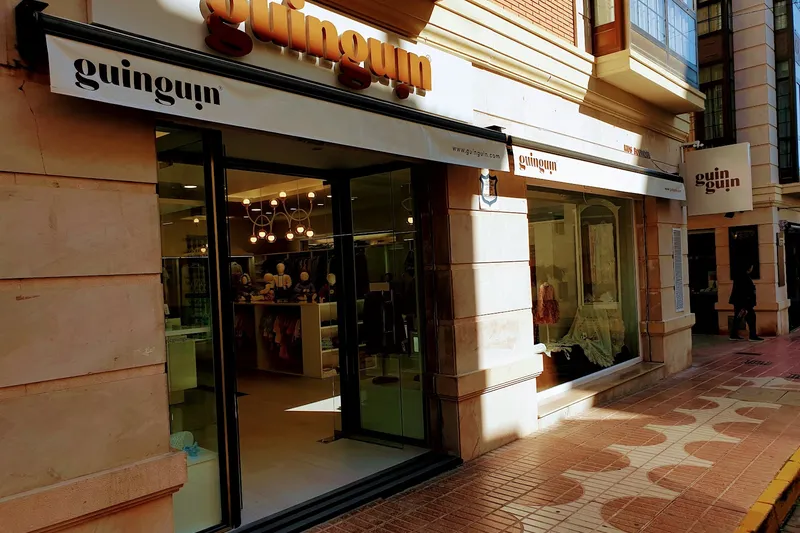 Boutique Guinguin en Huércal-Overa