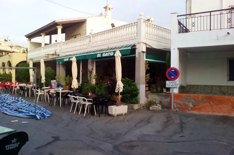 Café-Bar El Gato en Cuevas del Almanzora