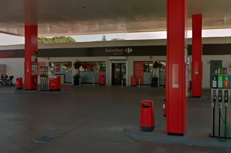 Carrefour Express EESS en Huércal-Overa