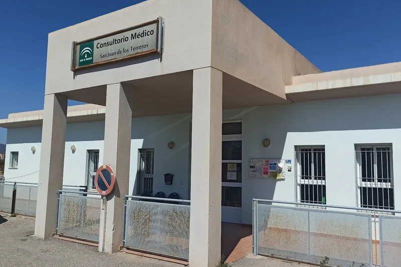 centro médico de San Juan de los Terreros en Pulpí