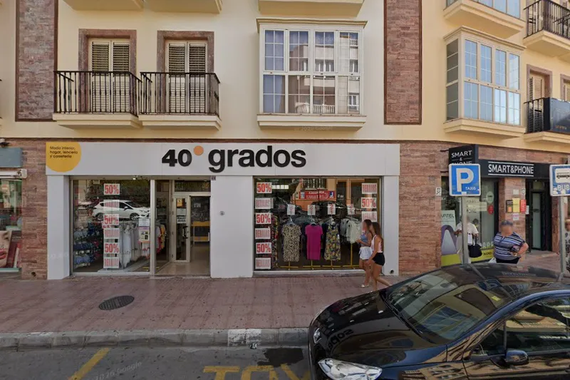 Global Fashion en Huércal-Overa