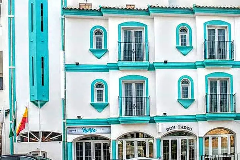 Hostal Nuria Villaricos ( PLAYA 1 ESTRELLA- NUM.REG.H/AL/00839 en Cuevas del Almanzora