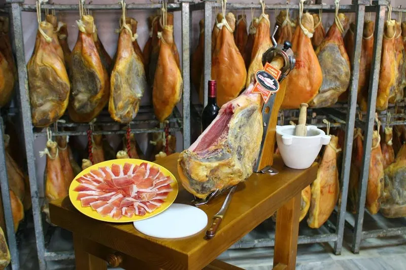 Jamones El Mortero en Pulpí