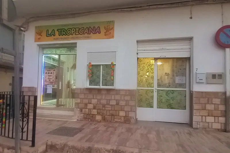 La Tropicana en Huércal-Overa