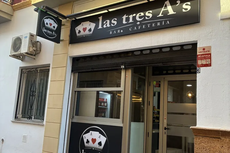 Las Tres A’s en Cuevas del Almanzora