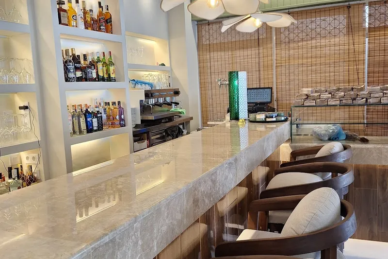 MARLOMN PLAZA | COFFEE, SUNSETS & COCTKAILS en Huércal-Overa