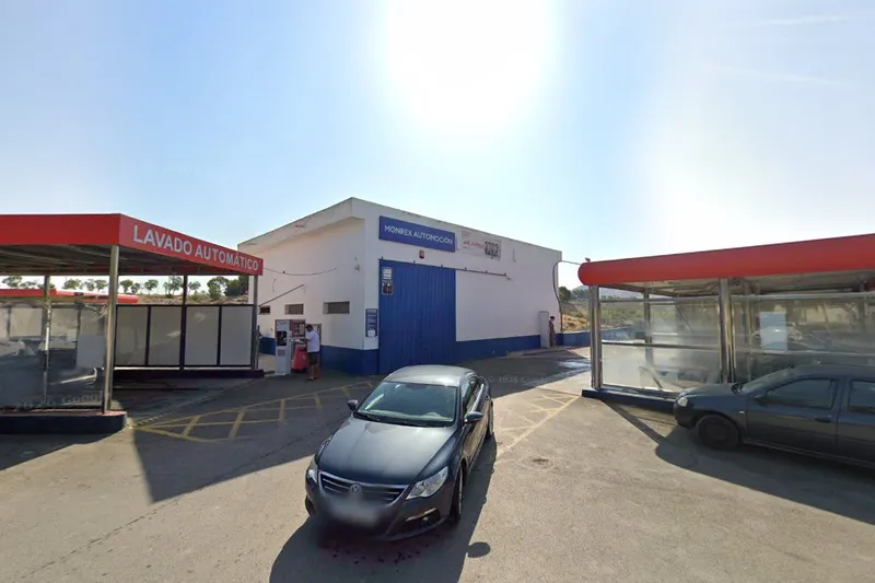 Monrex Automoción en Huércal-Overa