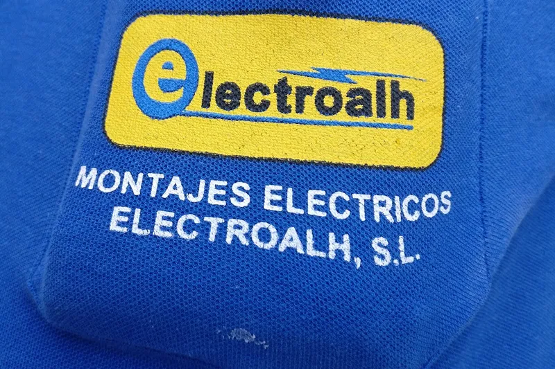 Montajes Eléctricos Electroalh, S.L. en Cuevas del Almanzora