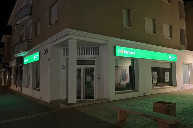 Oficina Iberdrola Huércal-Overa Carretera de la Estación en Huércal-Overa
