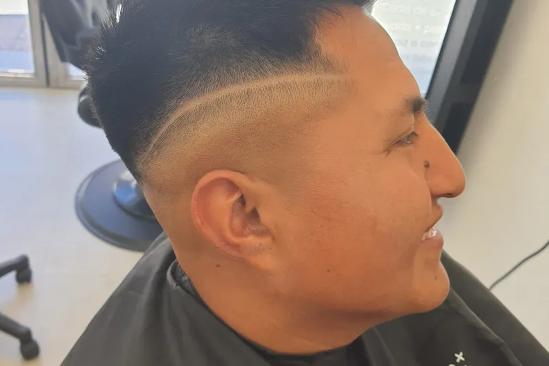 Peluquería y Barberia Jhosi en Pulpí