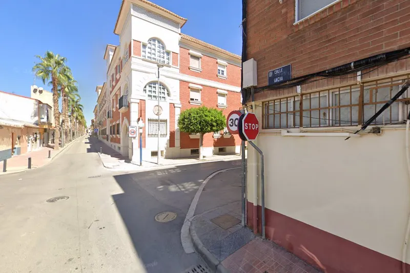 Procuradora María Trinidad Jiménez Martínez en Huércal-Overa