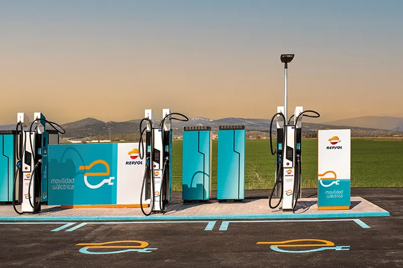 Punto de recarga eléctrica Repsol en Pulpí