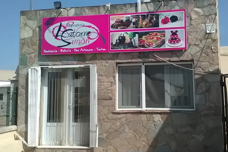 Repostería Latorre Simón, S.L. en Cuevas del Almanzora