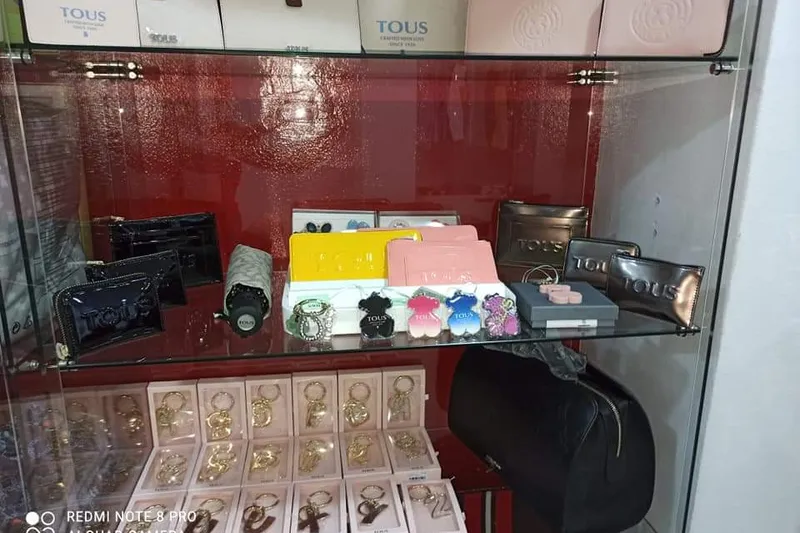 Rojo y Blanco en Cuevas del Almanzora