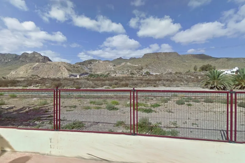 Valero y Alarcón, S.L en Pulpí