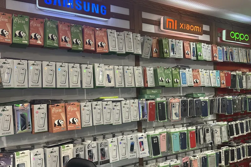 Ysn phone en Cuevas del Almanzora
